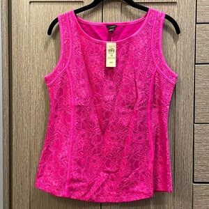 NEVER WORN. Ann Taylor Lace Top. Size M.